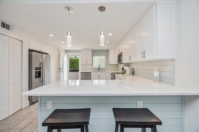 Building Photo - 1417 Chesapeake Ave