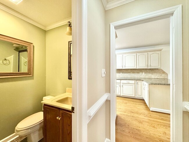 Building Photo - Spacious 3 Bedroom with Backyard Pool