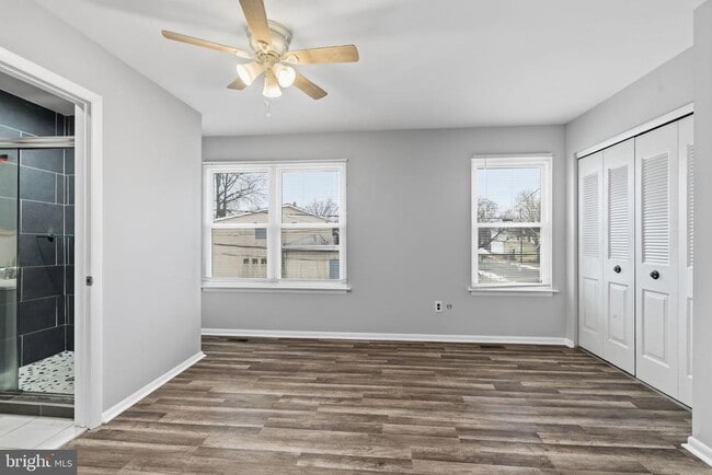 Building Photo - 341 Clarkson St