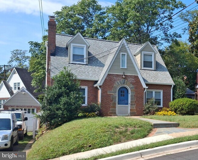 Primary Photo - 8102 Garland Ave