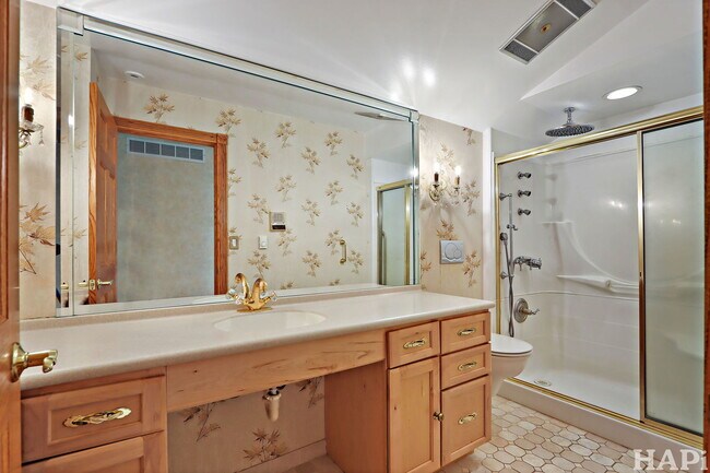 Building Photo - 58 Watergate Dr