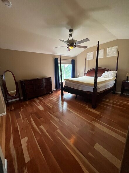 Building Photo - 3354 W 126th Pl