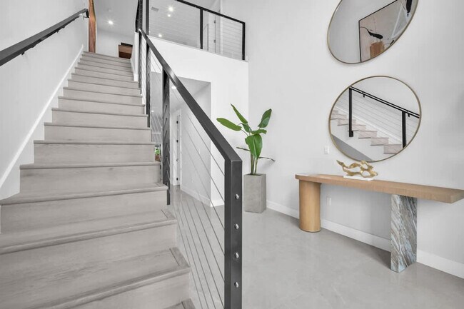 Building Photo - 2951 NW 13th St