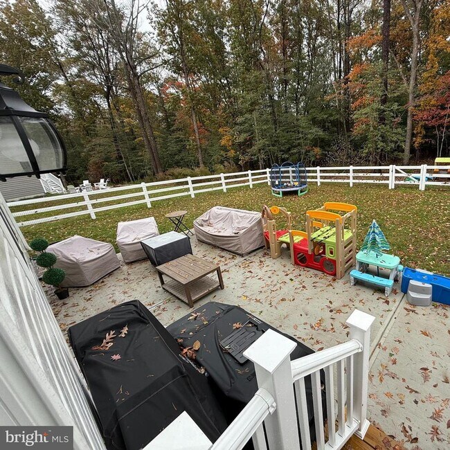 Building Photo - 24119 Hammerhead Dr