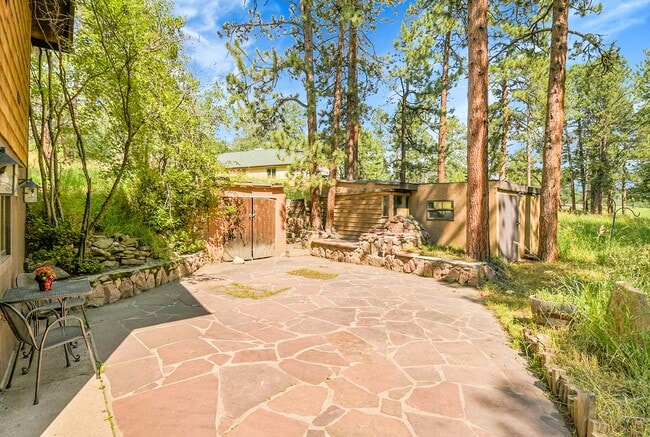 Building Photo - 28929 Golf Way