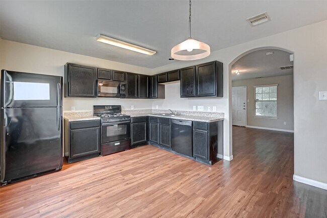 Building Photo - 838 Darbydale Crossing Ln