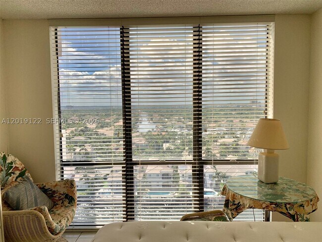 Building Photo - 1500 S Ocean Dr