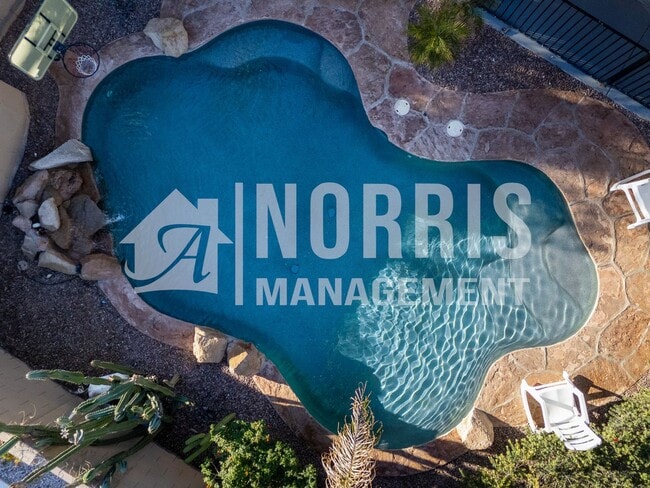 Building Photo - Beautiful Large Home NOT FURNISHED with Pool in Villago Community