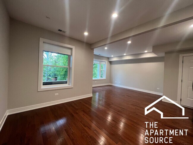 Building Photo - 4641 Malden St