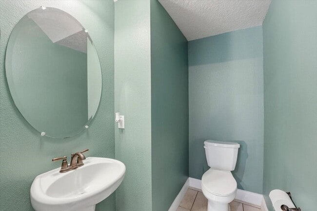 Building Photo - 2808 Gipper Cir