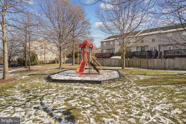 Building Photo - 573 Primus Ct