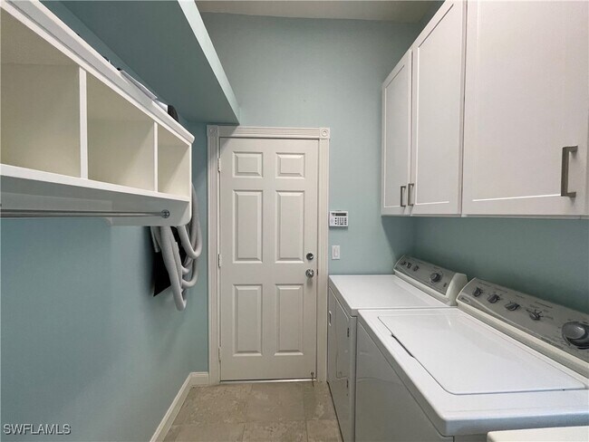 Building Photo - 7710 Tommasi Ct