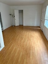 Building Photo - 3707 Cardiff Ave