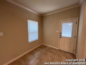 Building Photo - 6866 Lakeview Dr.