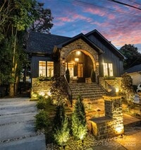 Building Photo - 705 S Torrence St