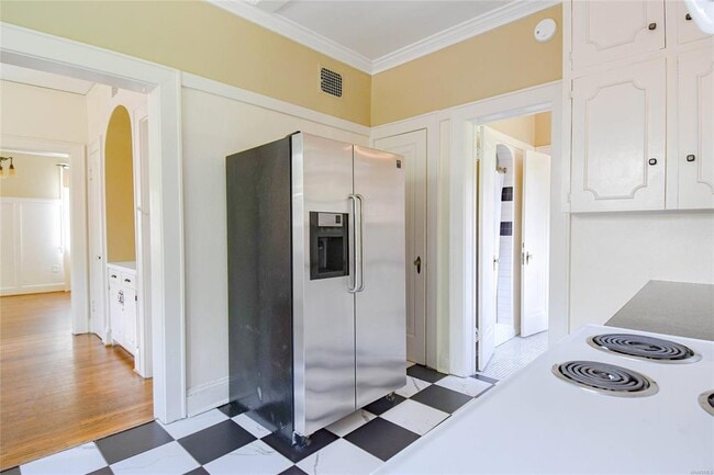 Building Photo - 1451 Watson St