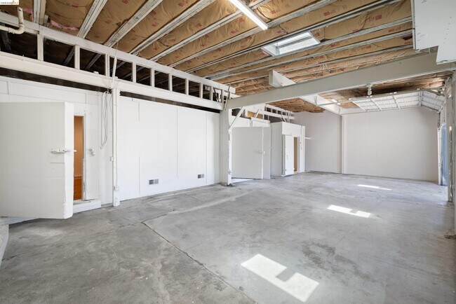 Building Photo - 3407 Harlan St