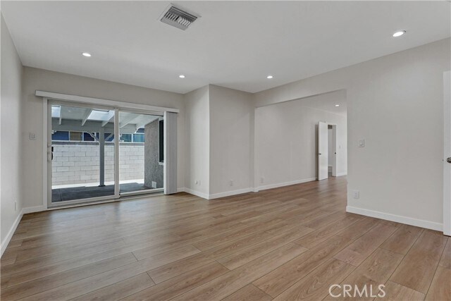 Building Photo - 6851 Forbes Ave
