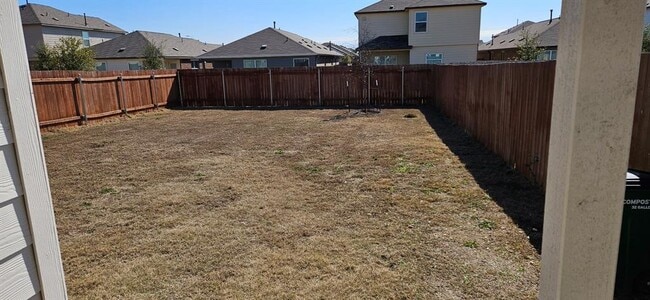 Building Photo - 215 Canley Lp