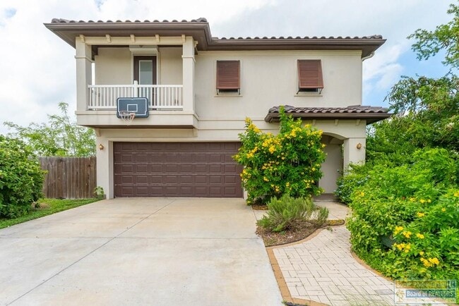 Building Photo - 133 Oleander Dr