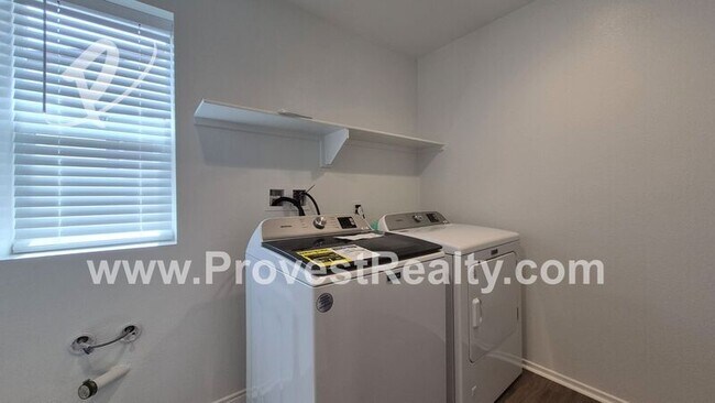 Building Photo - 12542 Ilona St