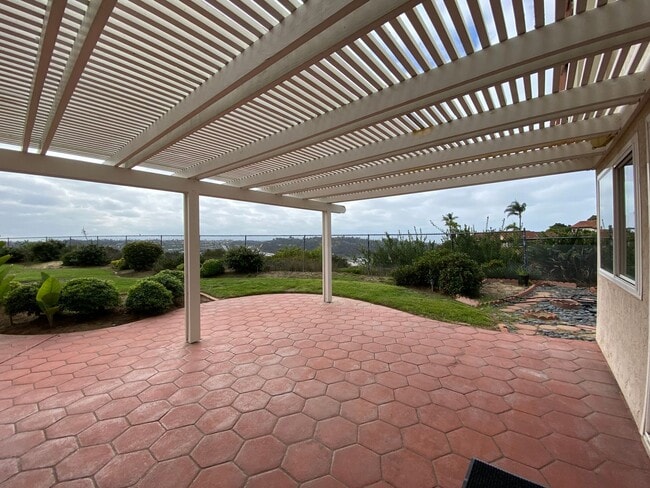 Building Photo - Cardiff Home in Desirable Sandy Point With...