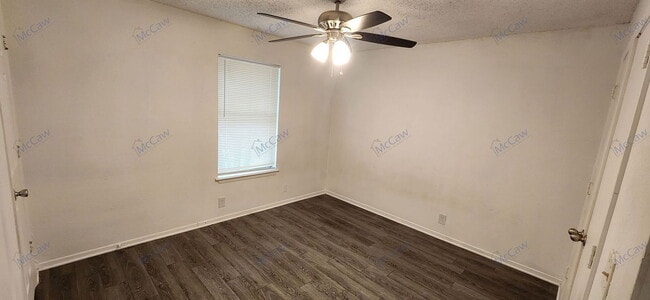 Building Photo - 3820 Coates Cir