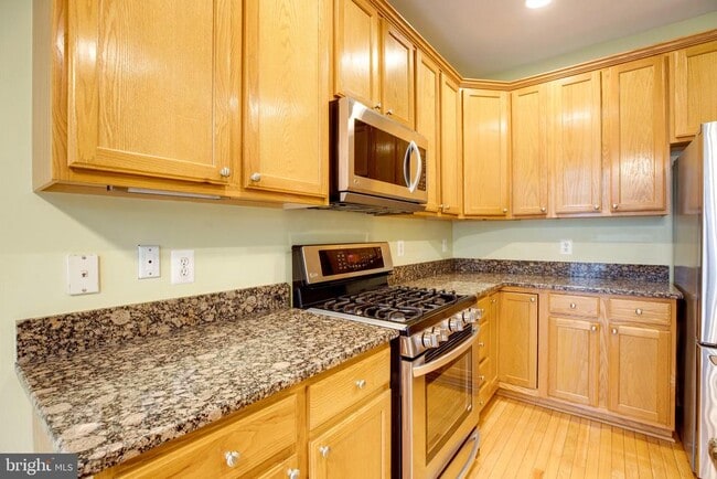 Building Photo - 4609 Fair Valley Dr