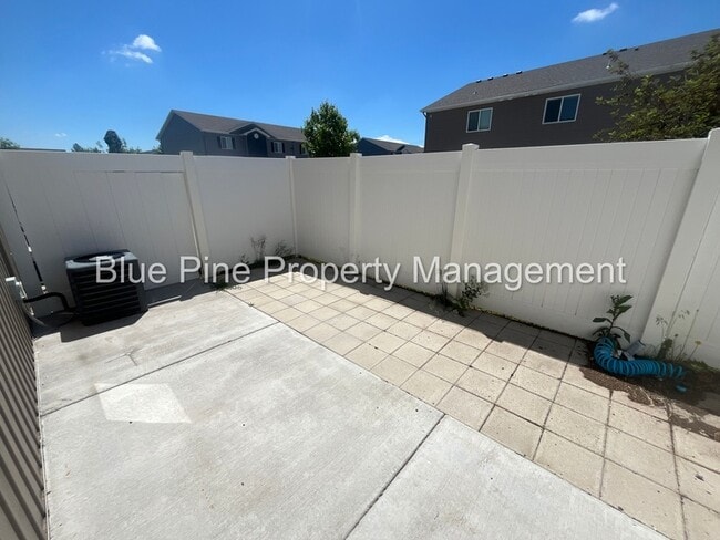 Building Photo - 2853 Murwood