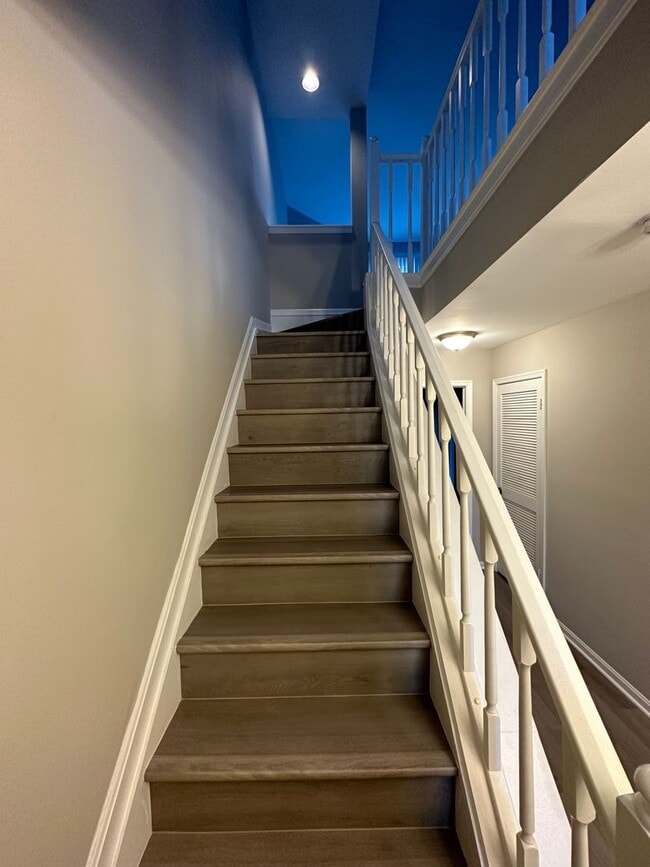 Building Photo - Charming 3 Bedroom/2.5 Bathroom Townhome with Attached Garage in Reisterstown, MD!