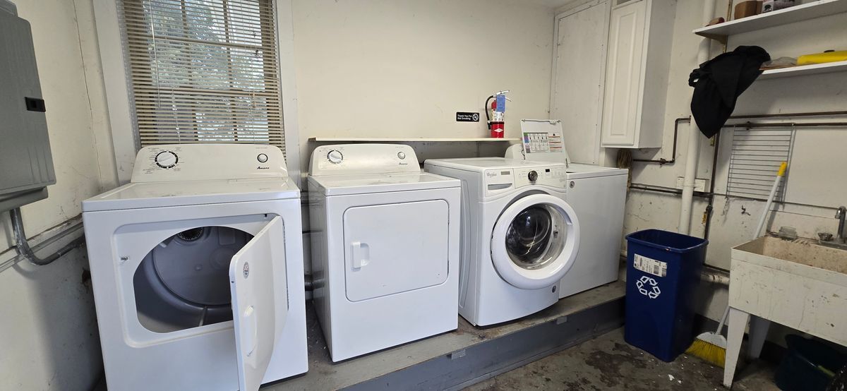 Building Photo - 154 Washington St