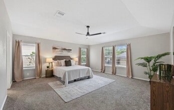 Building Photo - 10807 Indigo Creek