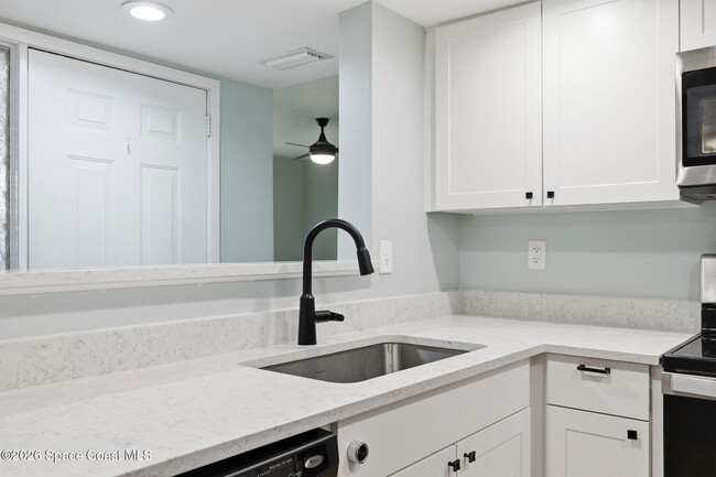 Building Photo - 48 Piney Branch Way