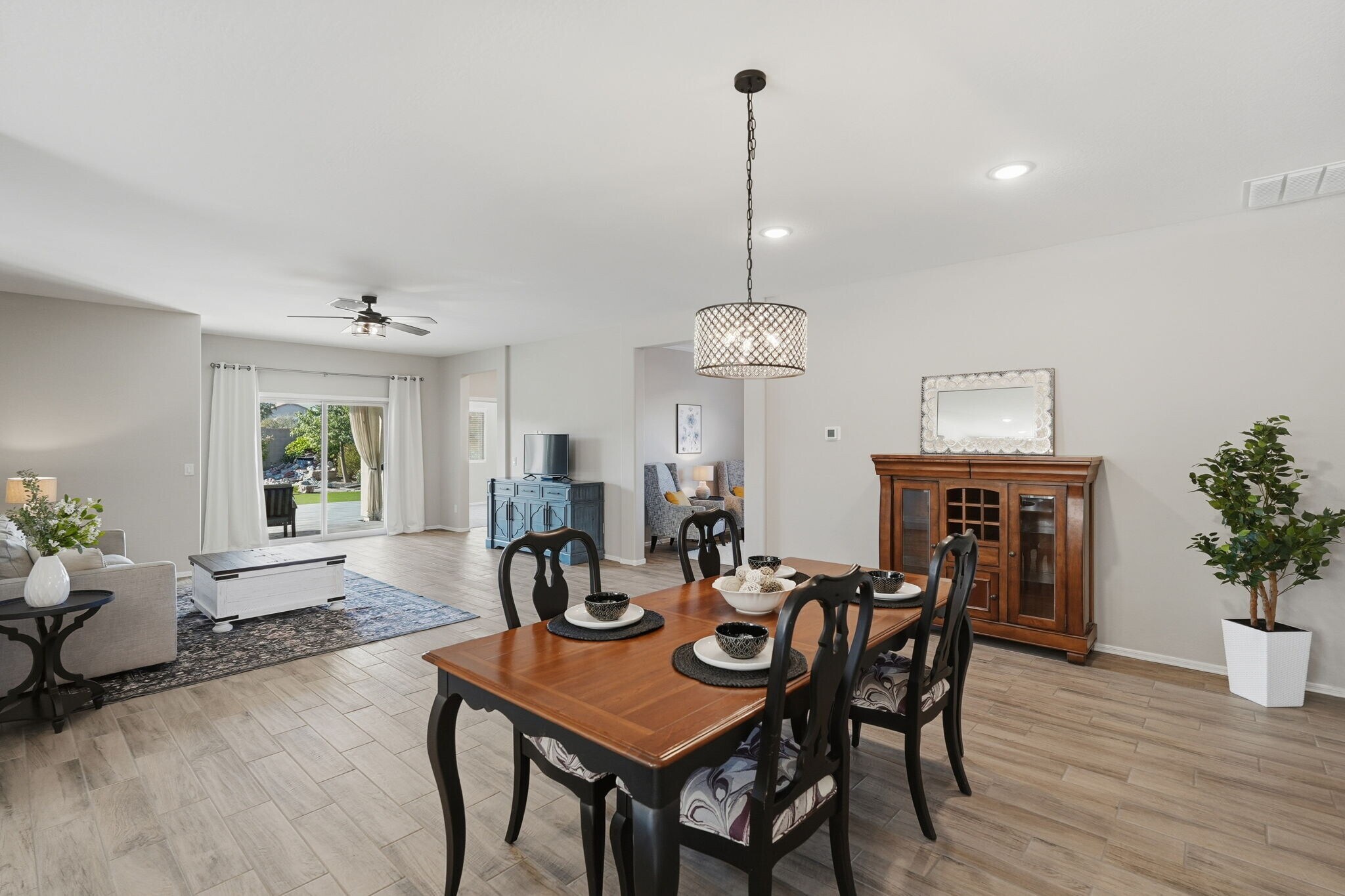 Building Photo - 3017 N Majestic Ct