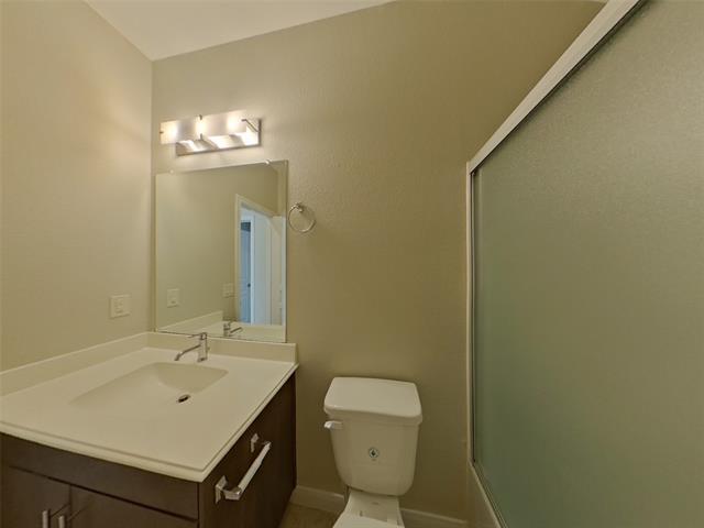 Building Photo - 629 Langdon St