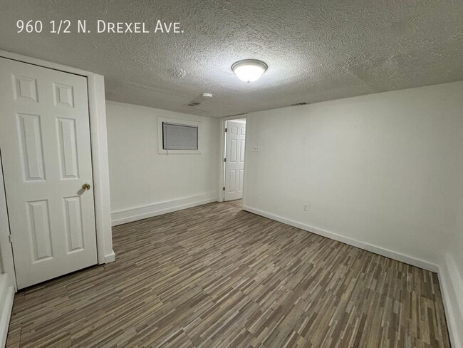 Building Photo - 960 N Drexel Ave