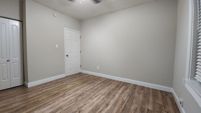 Building Photo - 1029 Central Ave