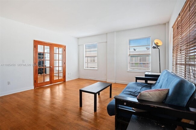 Building Photo - 1200 Euclid Ave