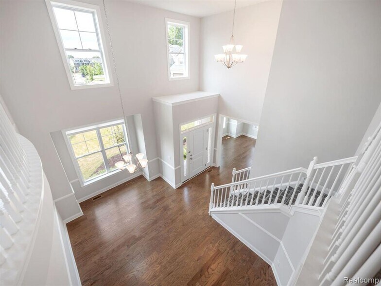 Building Photo - 3017 N Spurway Dr