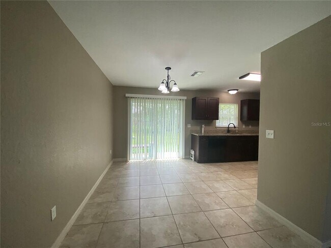 Building Photo - 13760 SW 81 Cir