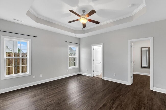 Building Photo - Large 4 bedroom home available now!