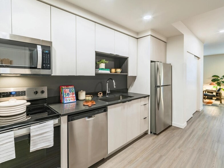 Personalize your space at Modera Woodstock with a choice of 2 distinct finish packages to suit your style. - Modera Woodstock