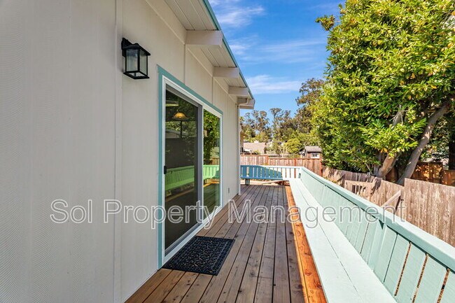 Building Photo - 417 Belle Monti Ct