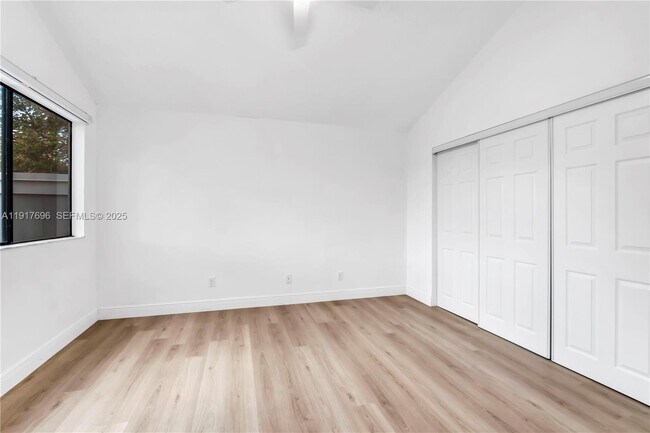 Building Photo - 617 NW 132nd Terrace