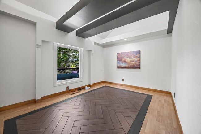 Building Photo - 5353 Green Valley Ct