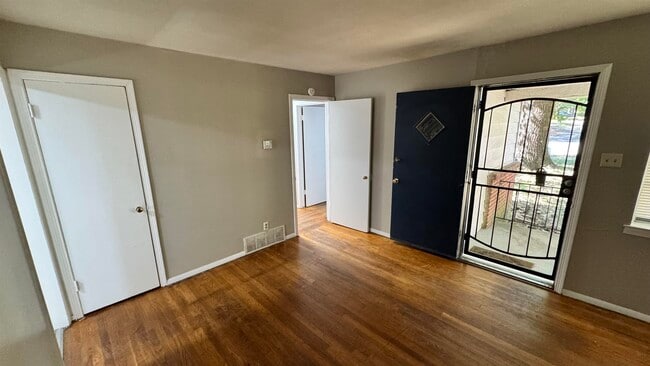 Building Photo - 3056 Arrendale St