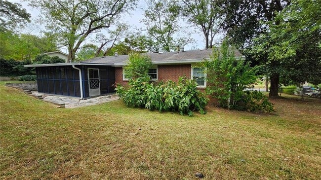 Building Photo - 1172 Camellia Dr