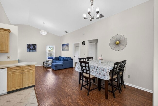 Building Photo - 6223 Kendrick St