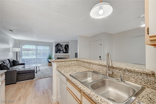 Building Photo - 2200 S Fort Apache Rd