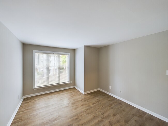 Building Photo - 1041 Wirewood Dr